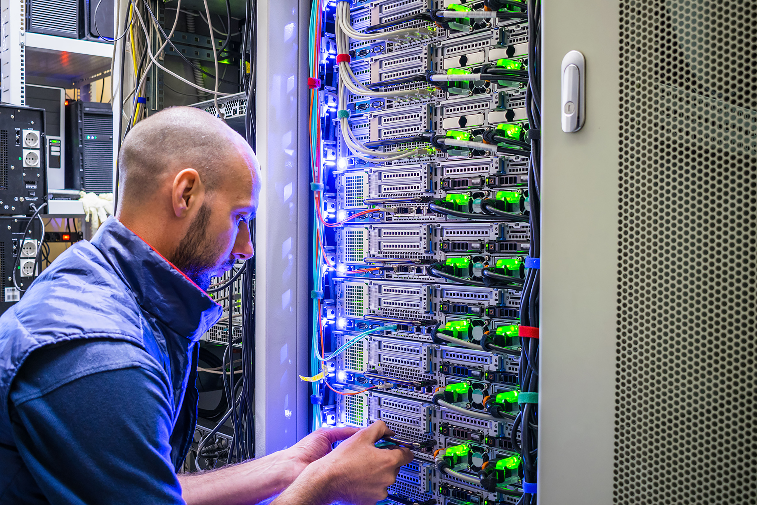 It's wise to choose professional network cabling services for your business.